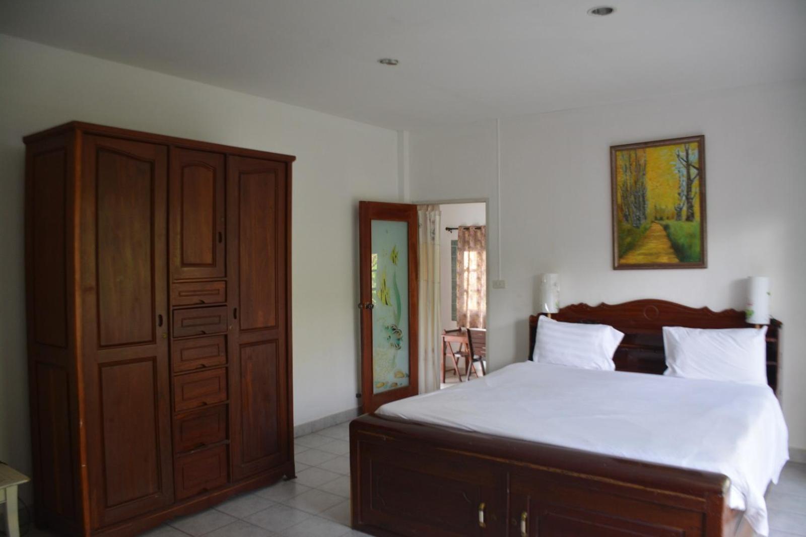 Baan Suan Villa 1 Patong Room photo